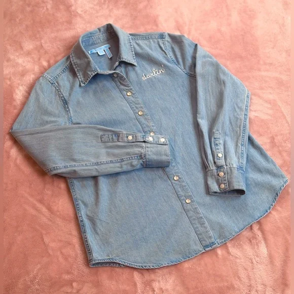 DRAPER JAMES - Darlin’ Chambray Button Down Shirt - Picture 2 of 6